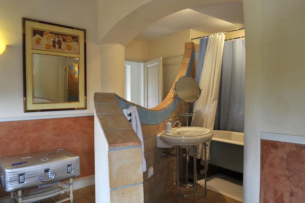 Une Campagne En Provence Bras 部屋 写真
