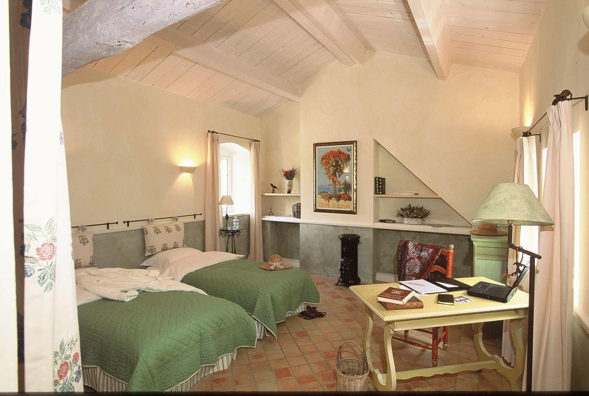 Une Campagne En Provence Bras エクステリア 写真